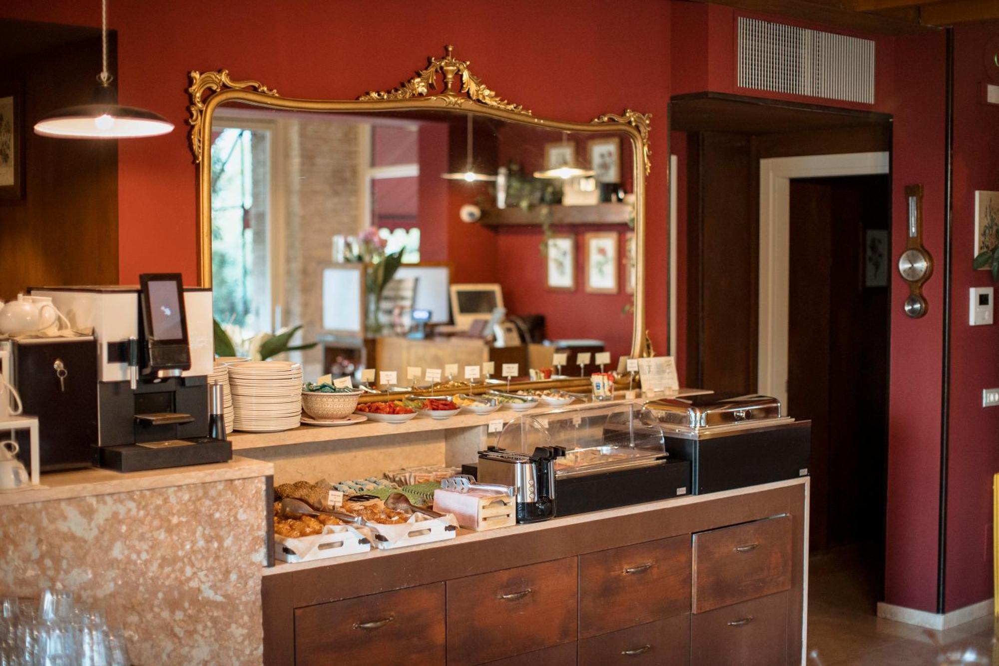Le Greghe Suites Лацизе Екстер'єр фото